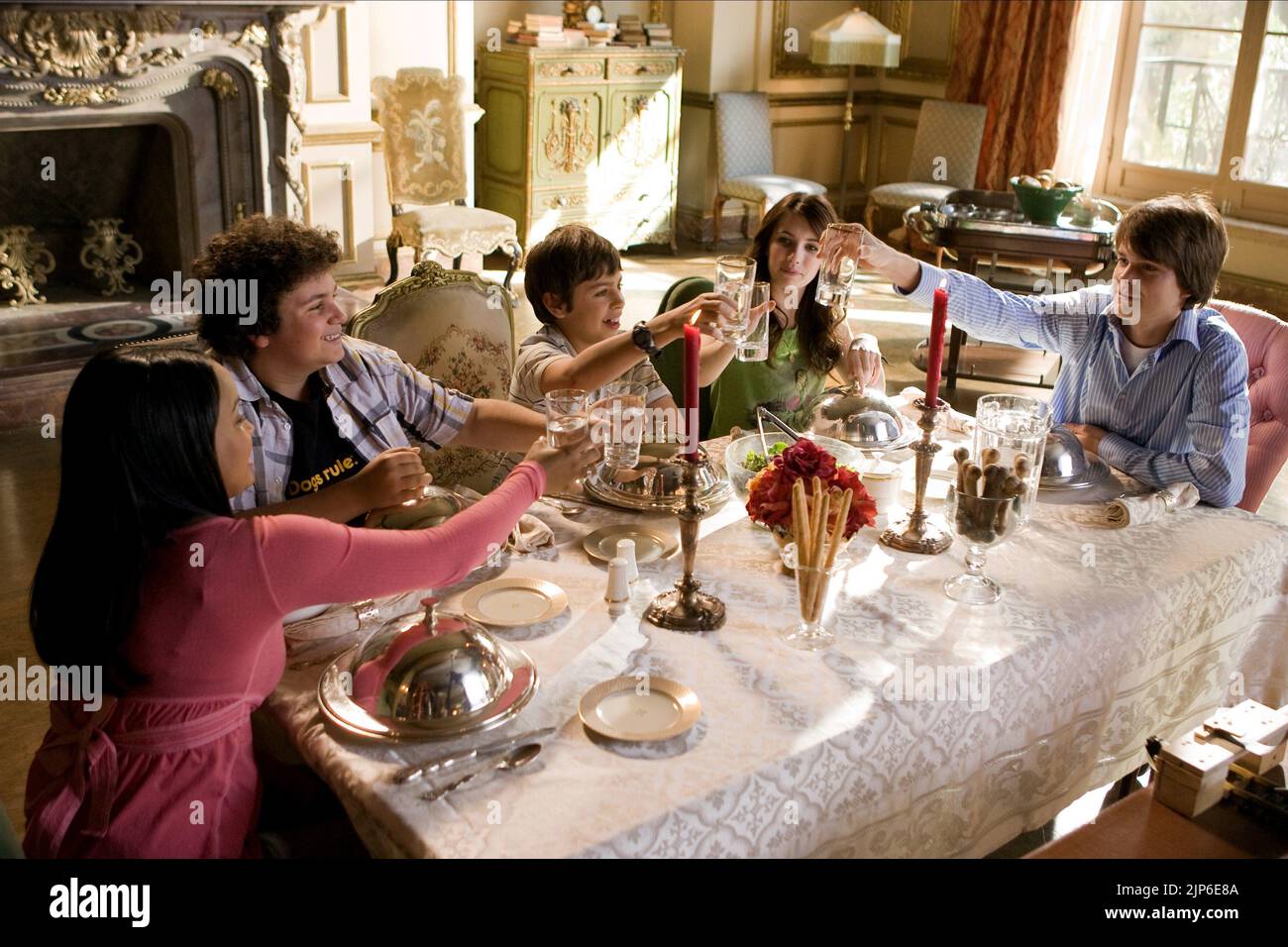 PRATT, GENTILE, AUSTIN, ROBERTS, SIMMONS, HOTEL PER CANI, 2009 Foto Stock