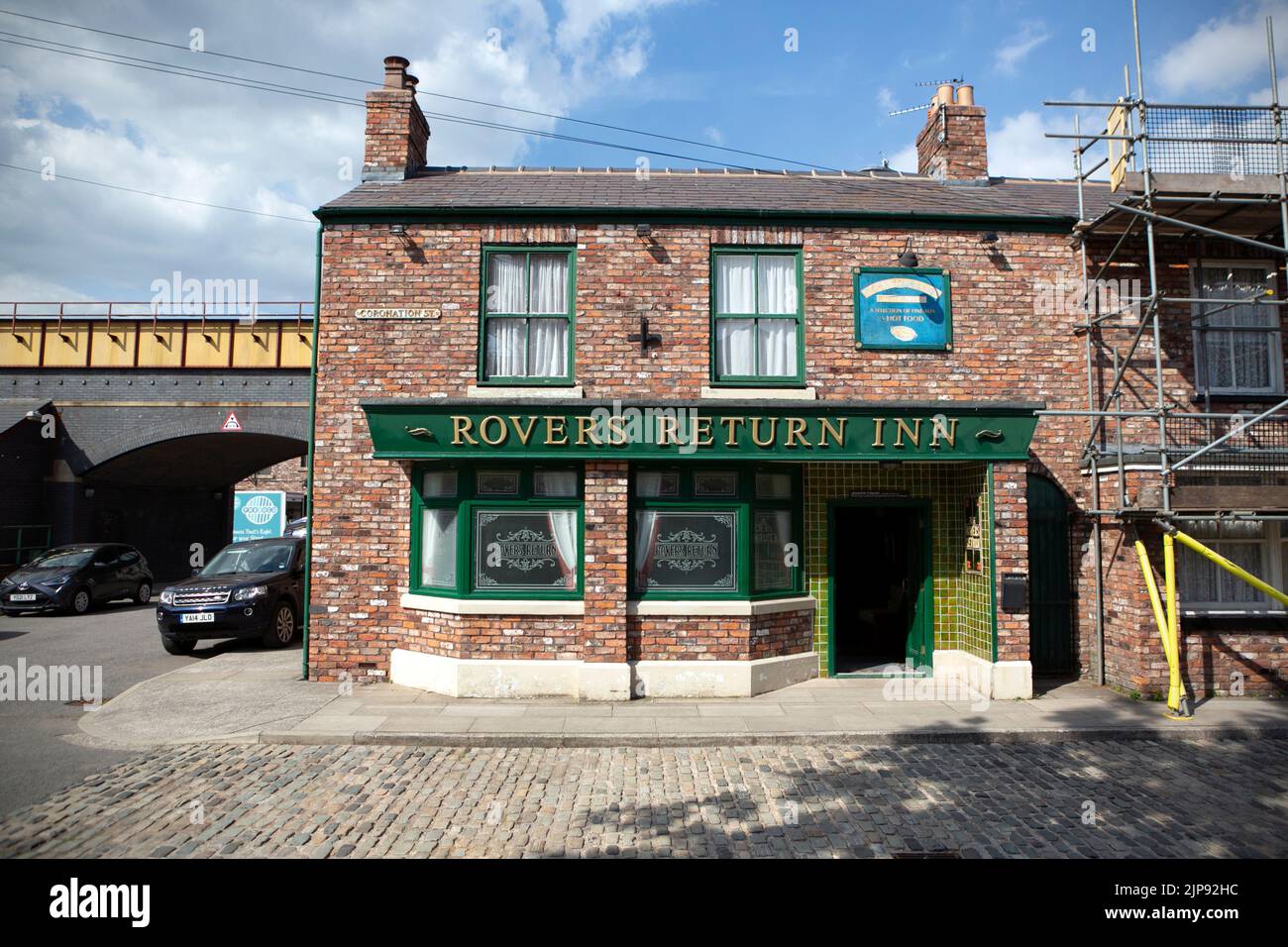 The Rovers Return Inn sul set della ITV SOAP opera Coronation Street. Foto Stock