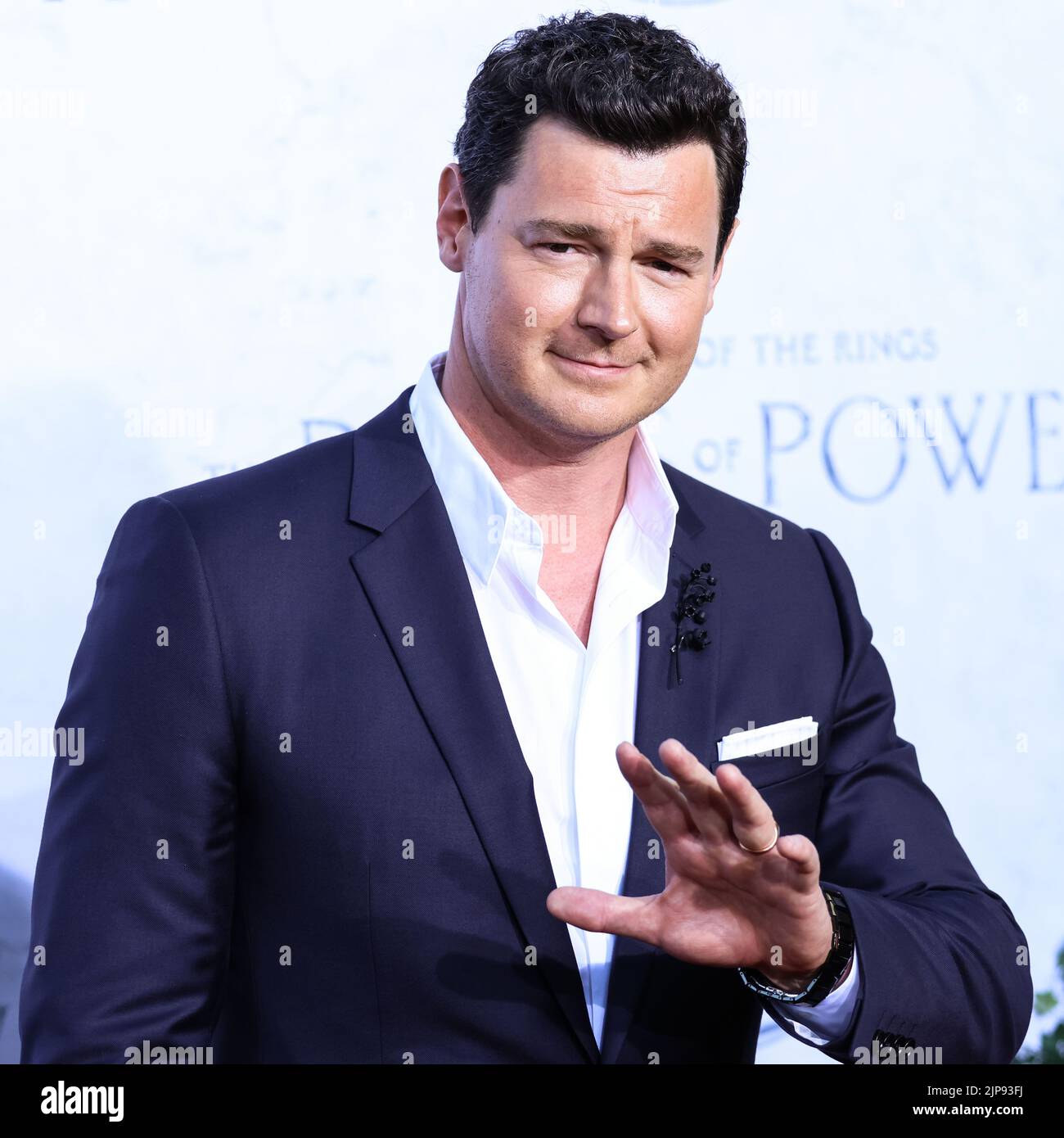 CULVER CITY, LOS ANGELES, CALIFORNIA, USA - AGOSTO 15: L'attore americano Benjamin Walker arriva alla Los Angeles Premiere di Amazon prime Video 'il Signore degli anelli: The Rings of Power' Season 1 tenutosi presso i Culver Studios il 15 agosto 2022 a Culver City, Los Angeles, California, Stati Uniti. (Foto di Xavier Collin/Image Press Agency) Foto Stock