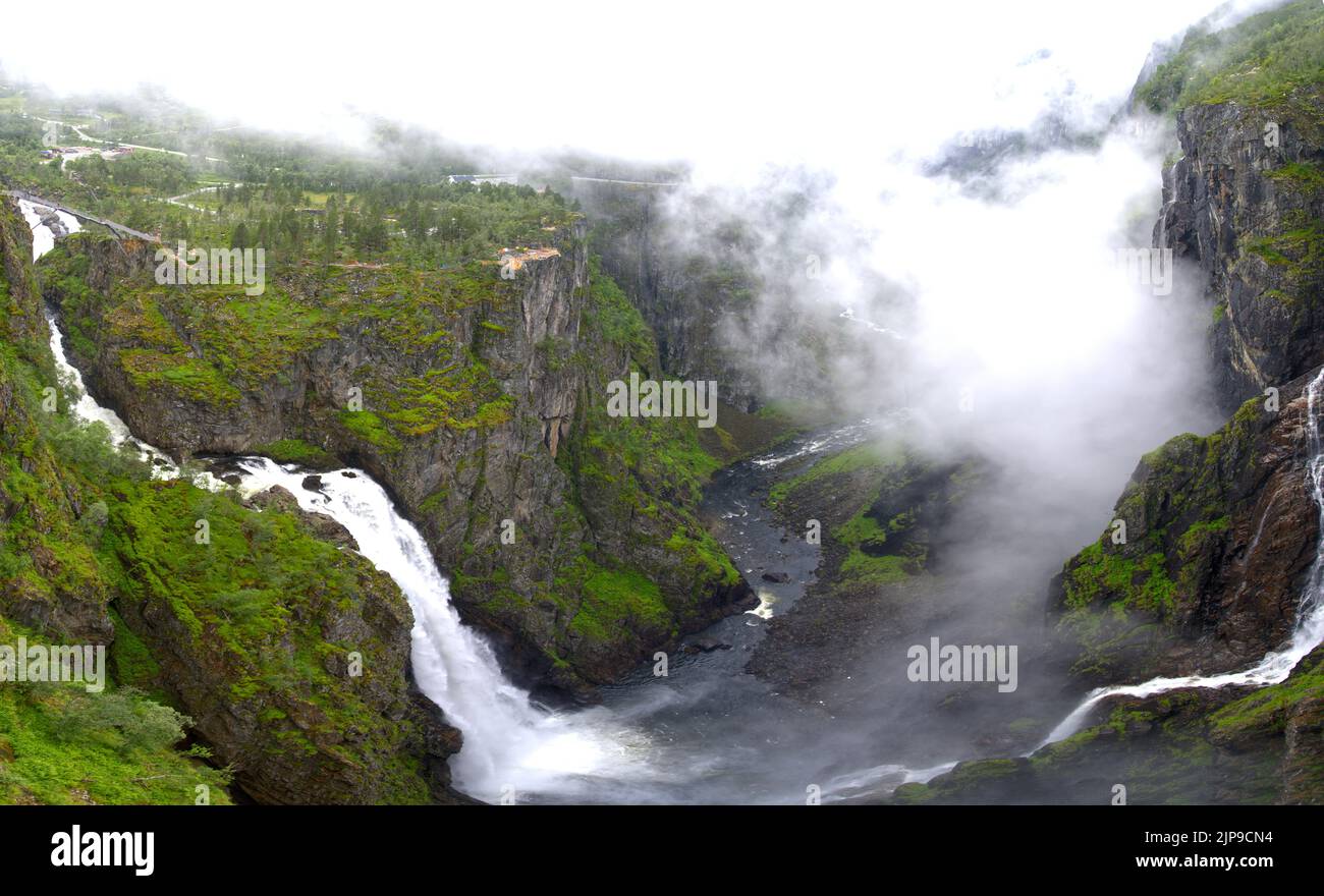Il paesaggio simbolo della cascata più alta della Vøringfossen dalla vista aerea della Norvegia Foto Stock
