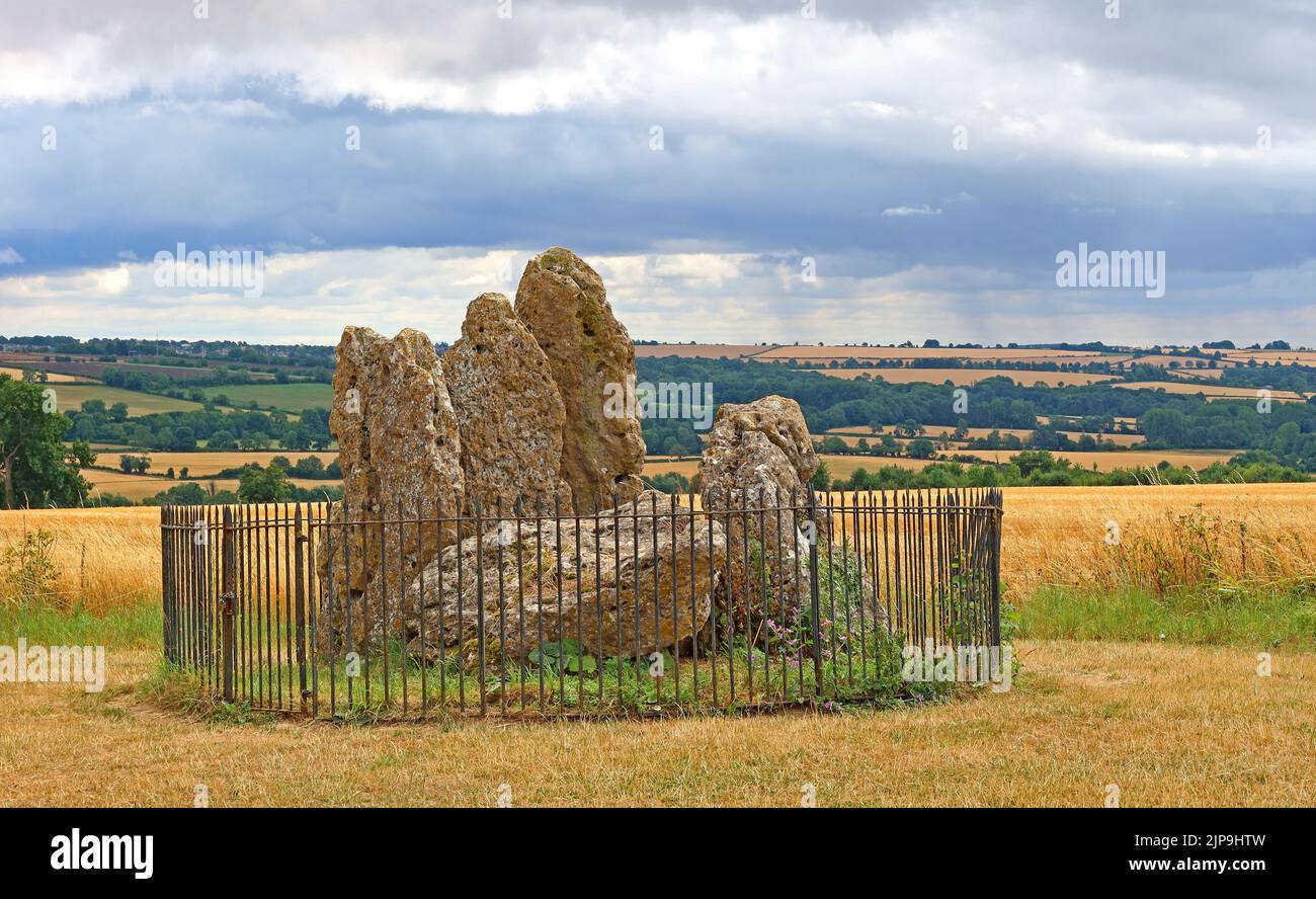 Rollright Stones - camera di sepoltura, The Whispering Knights, Little Rollright, Long Compton, Warwickshire, INGHILTERRA, REGNO UNITO, OX7 5QB Foto Stock