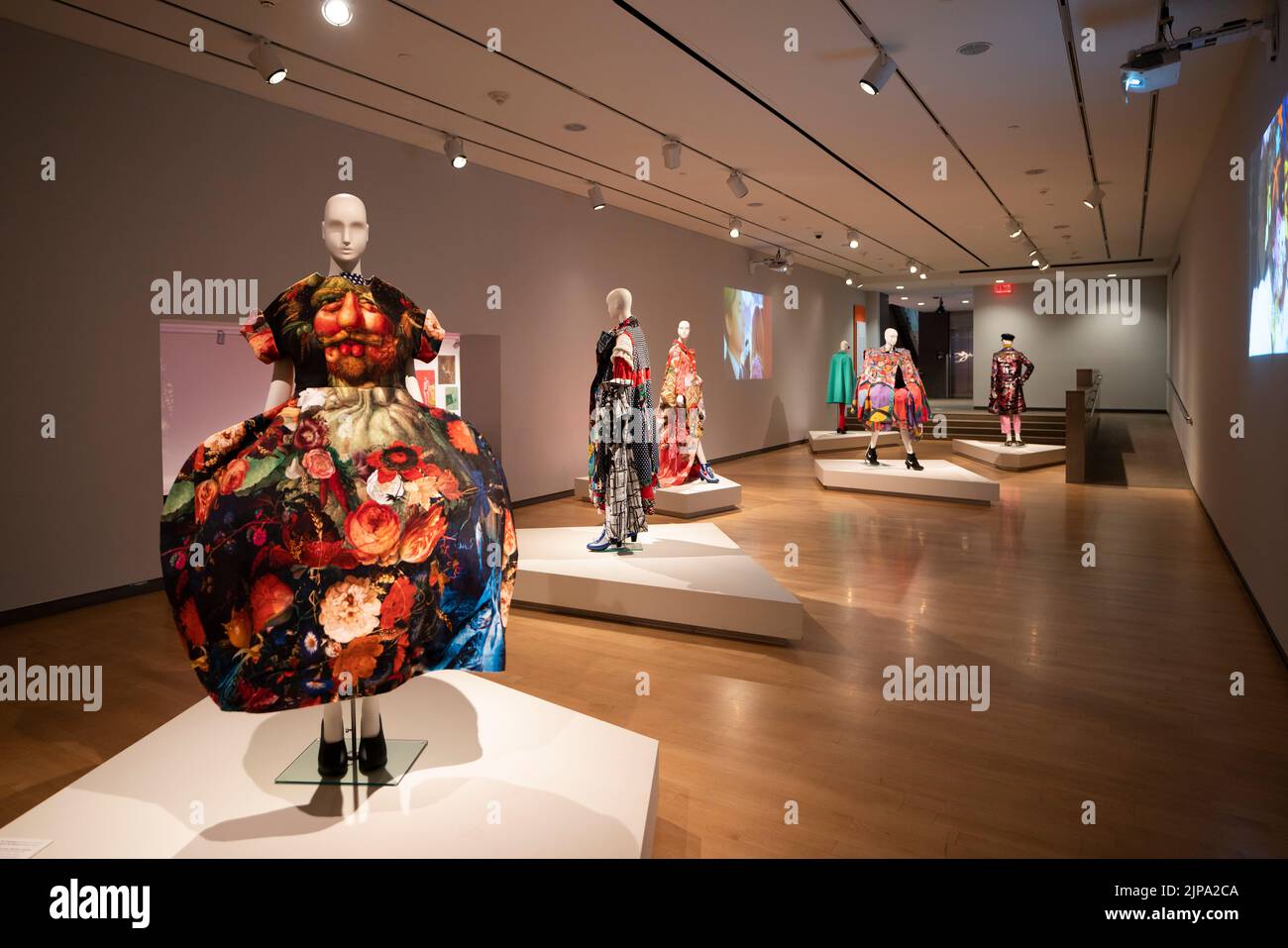 Mostra di moda Phoenix Art Museum, Phoenix, Arizona, USA Foto Stock
