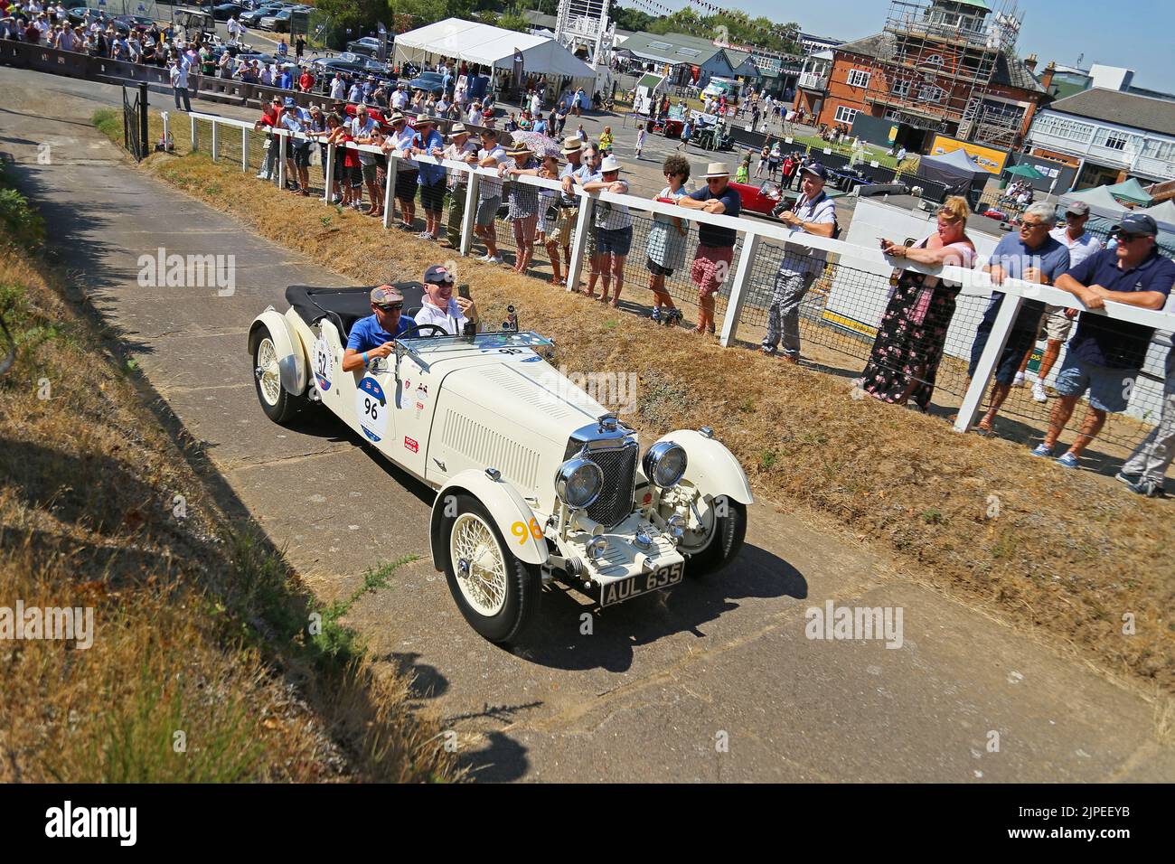 Aston Martin le Mans Special (1933) su Test Hill, Aston Martin Heritage Day 2022, Brooklands Museum, Weybridge, Surrey, Inghilterra, Regno Unito, Europa Foto Stock