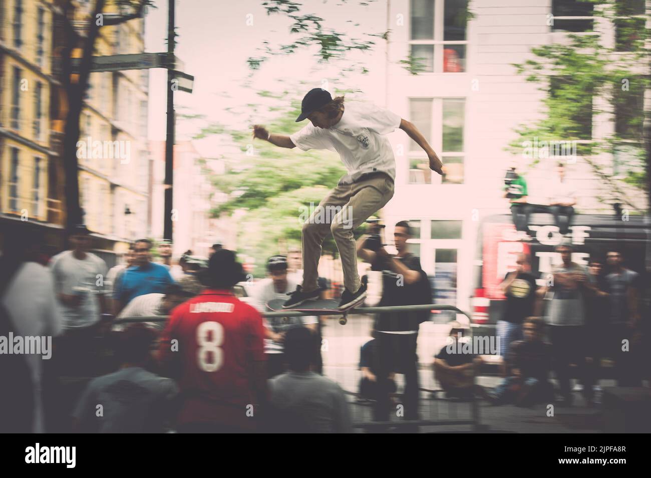 Giornata di skateboard al Peace Park di Montreal Foto Stock