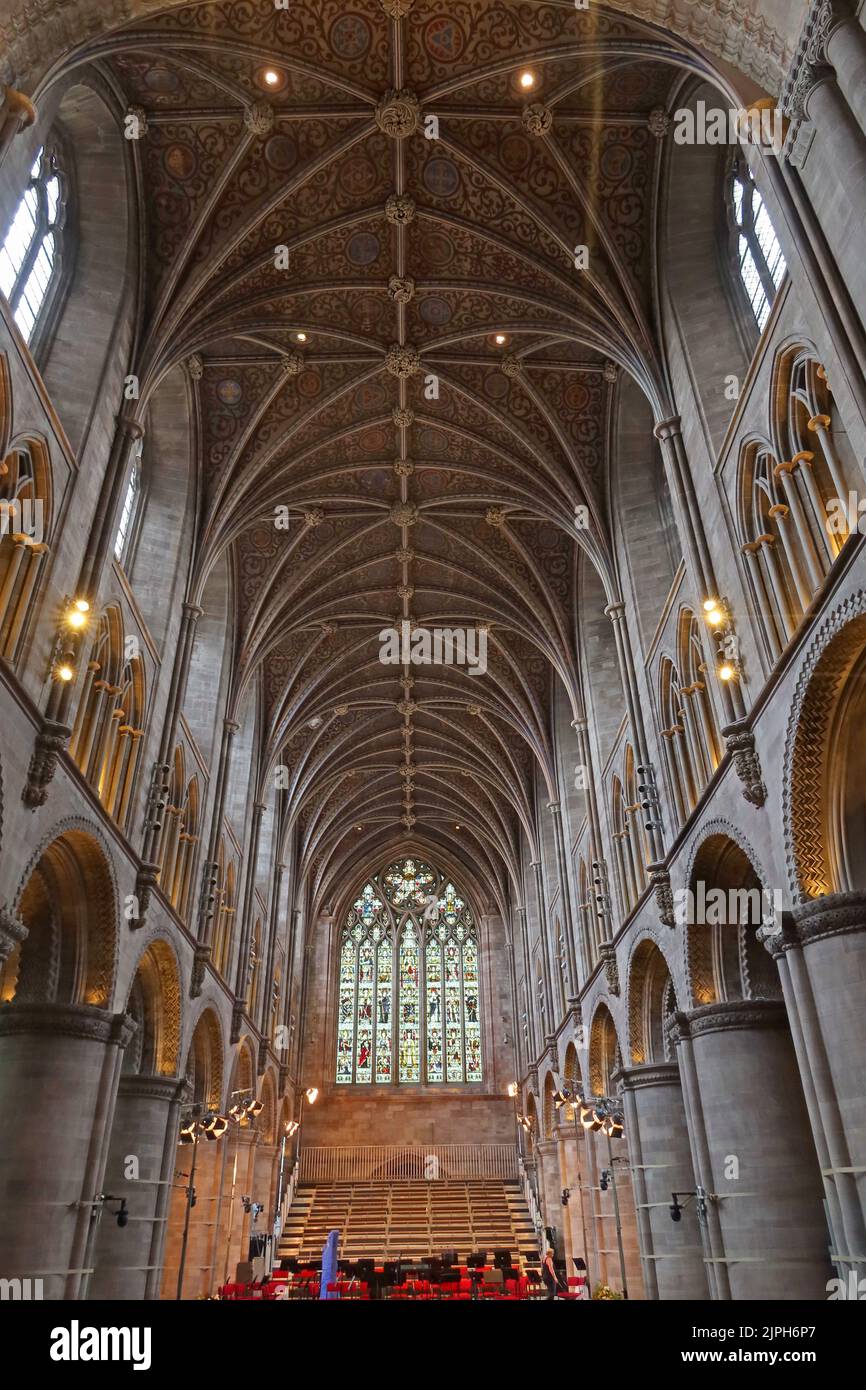 Soffitto interno e tetto della cattedrale di Hereford - 5 College Cloisters, Cathedral Close, HR1 2NG Foto Stock