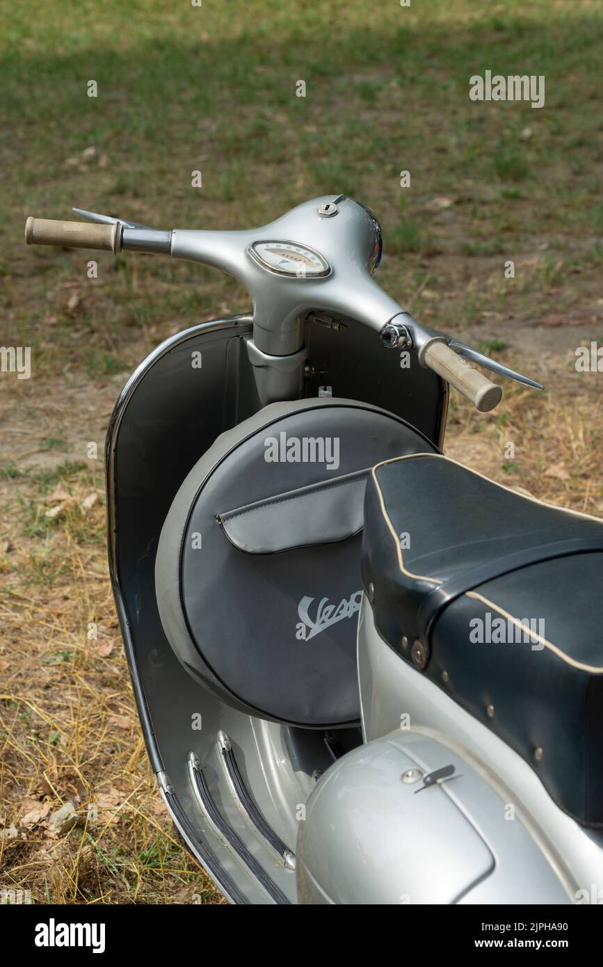 Italia, Lombardia, Meeting della Moto d'epoca, Scooter Piaggio Vespa GS 150 cc, data 1960 Foto Stock