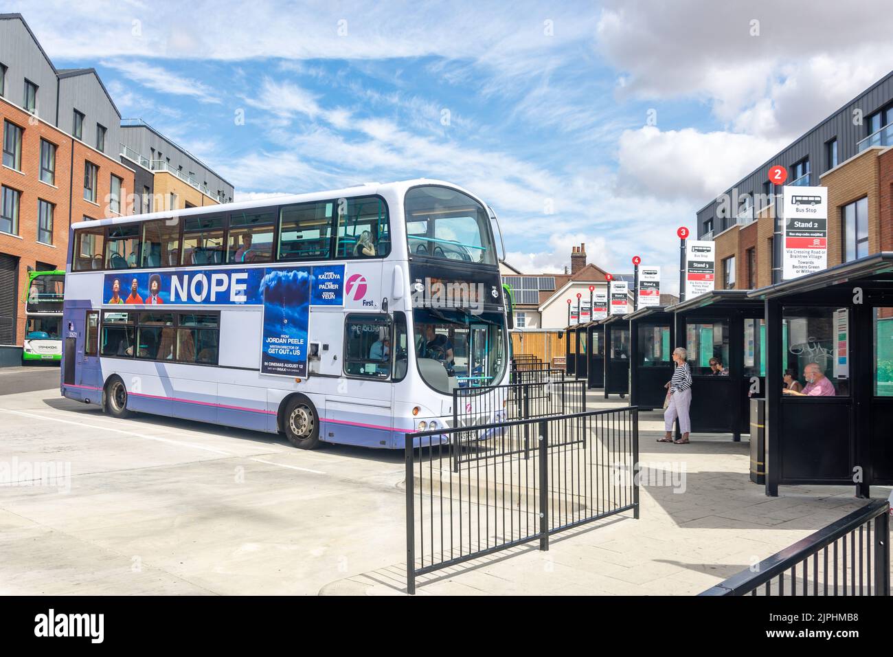 Victoria Square Bus Interchange, Victoria Street, Braintree, Essex, Inghilterra, Regno Unito Foto Stock