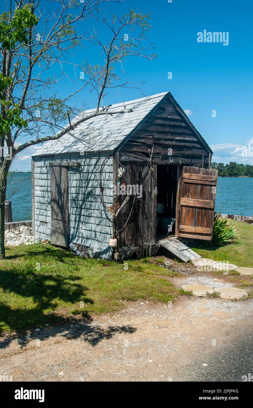Gita in traghetto a Smith Island - Aging Storage Shed Foto Stock