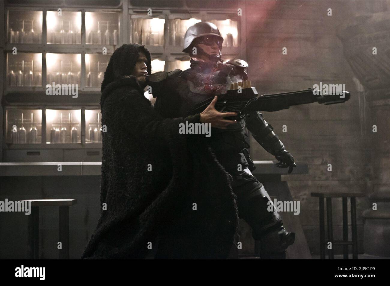 PAUL BETTANY, sacerdote, 2011 Foto Stock