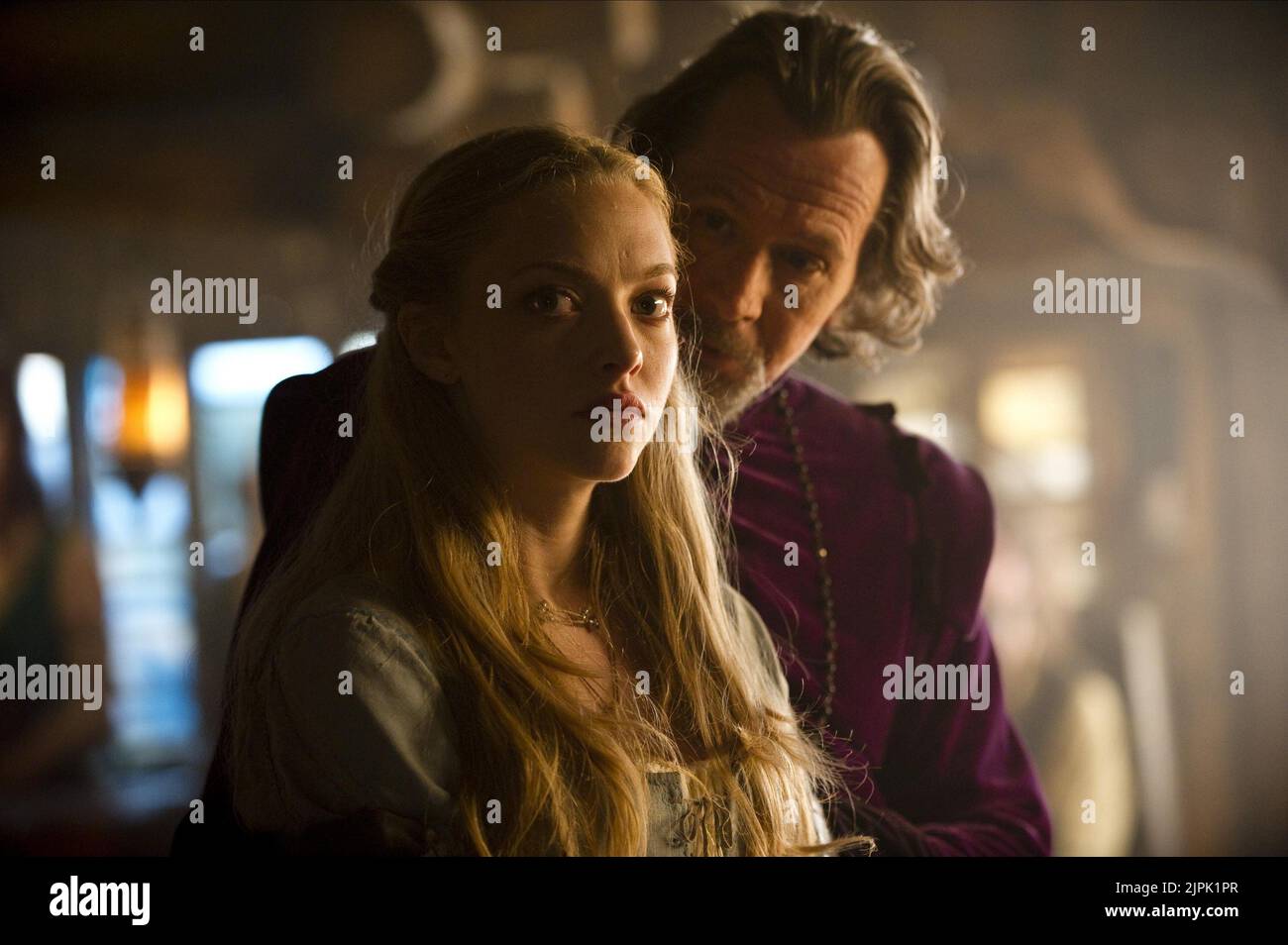 SEYFRIED,OLDMAN, Cappuccetto Rosso, 2011 Foto Stock