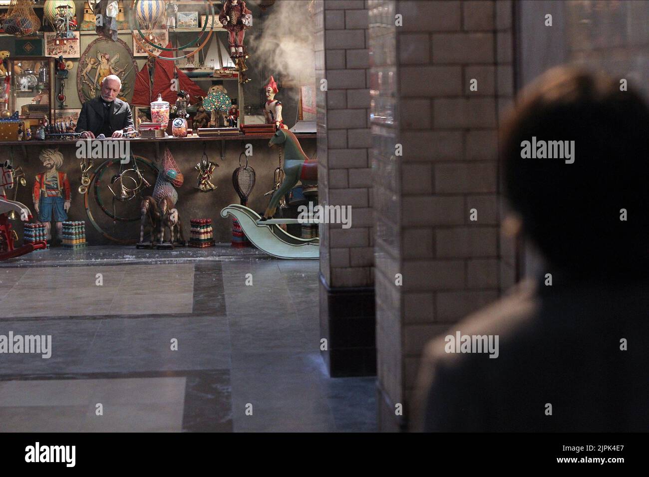 BEN KINGSLEY, ASA BUTTERFIELD, Hugo, 2011 Foto Stock