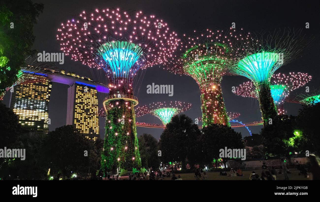 Marina Bay, Singapore - 13 Luglio 2022: Gli edifici di riferimento e le attrazioni turistiche di Singapore Foto Stock