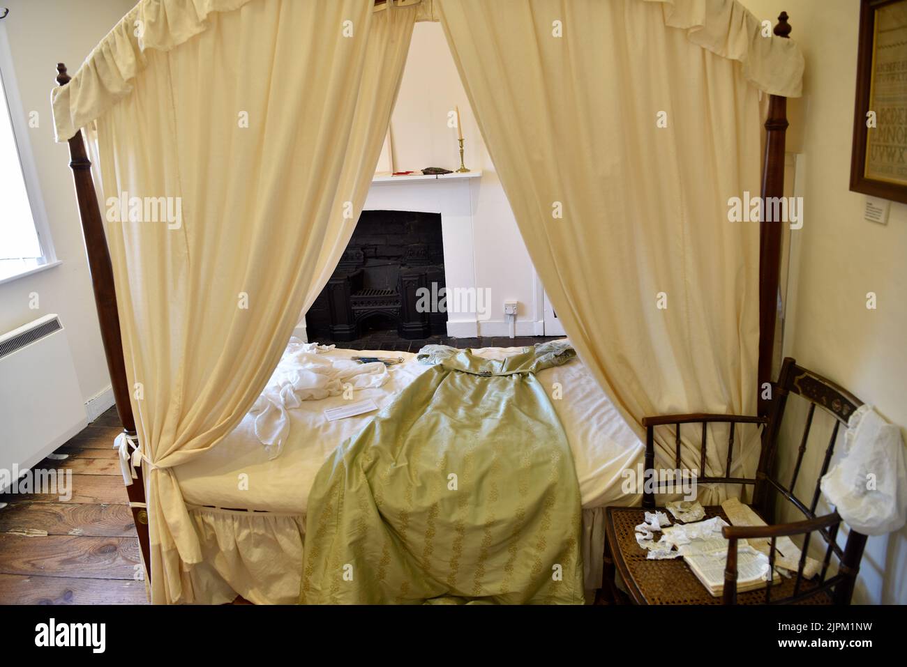 Camera da letto di Jane Austen, casa di Jane Austen, Chawton, vicino ad Alton, Hampshire, REGNO UNITO. Foto Stock