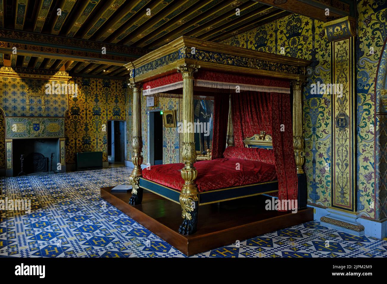 Francia, Loir-et-Cher (41), Valle della Loira classificato Patrimonio Mondiale dell'UNESCO, Blois, Blois Castello, la camera da letto del re Foto Stock