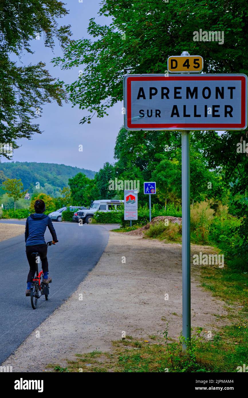 Francia, Cher (18), Apremont-sur-Allier, etichettato più bei villaggi di Francia Foto Stock