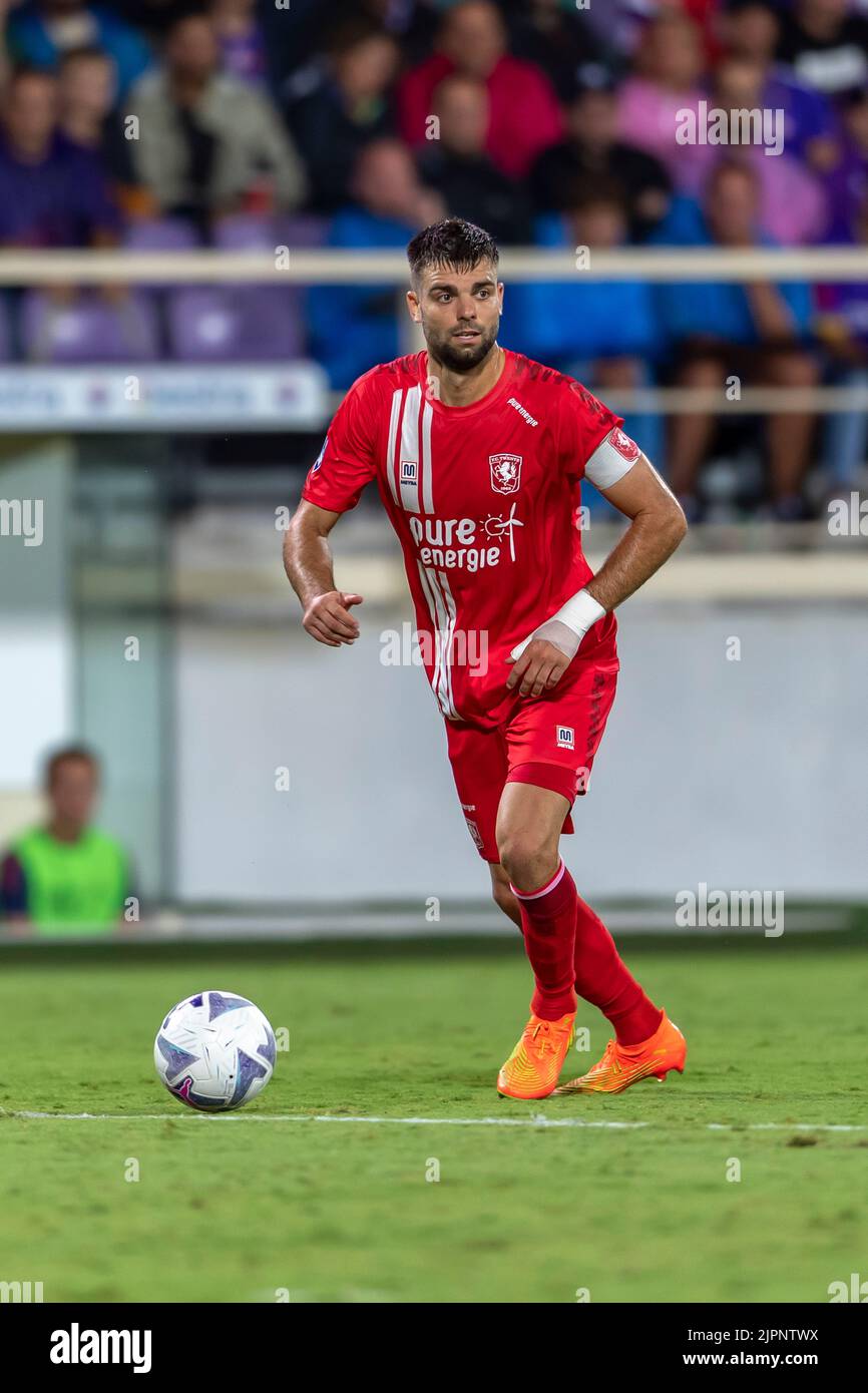 Robin Propper (Twente) durante la partita della UEFA Conference League tra Fiorentina 2-1 Twente allo stadio Artemio Franchi il 18 agosto 2022 a Firenze. Credit: Maurizio Borsari/AFLO/Alamy Live News Foto Stock