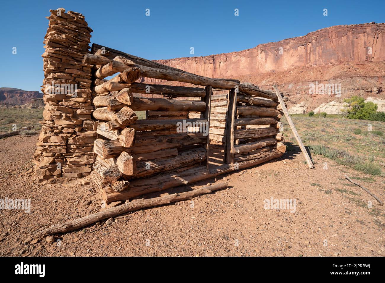Rovine del camminatore (alias Outlaw) Cabin a Fort Bottom, Canyonlands Nat. Park, Utah. Foto Stock