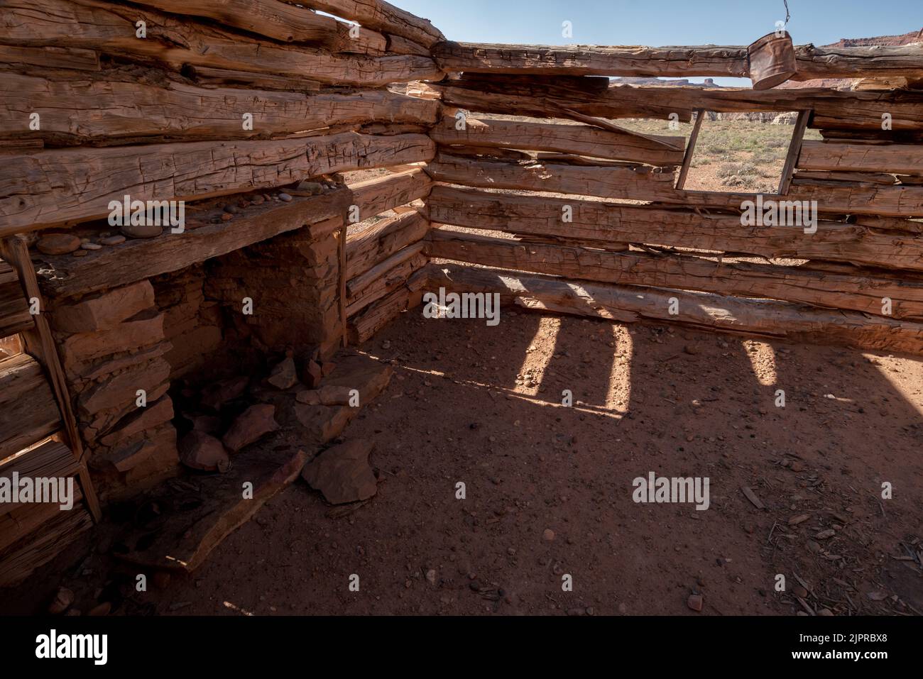 Rovine del camminatore (alias Outlaw) Cabin a Fort Bottom, Canyonlands Nat. Park, Utah. Foto Stock