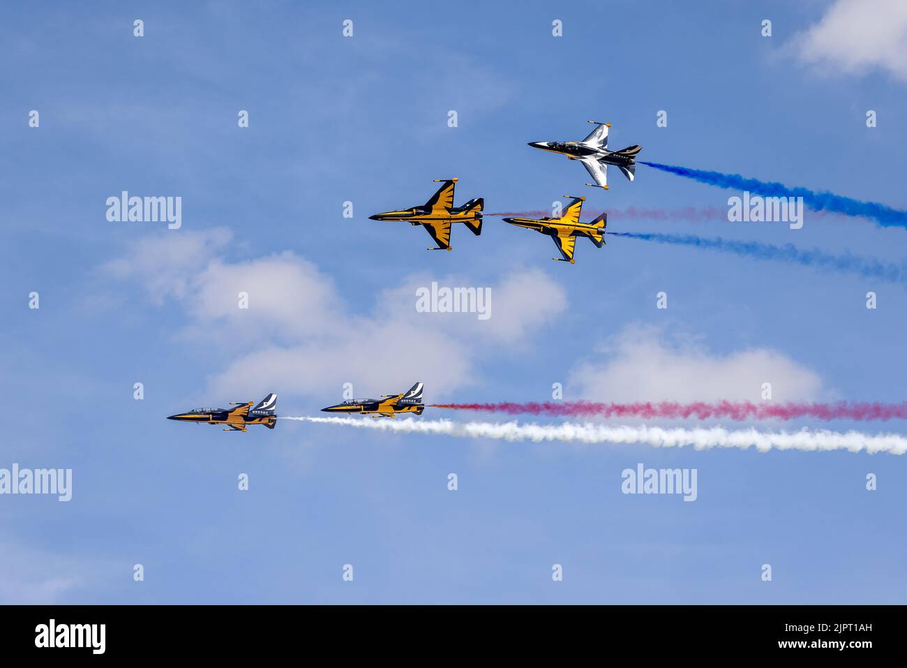 Republic of Korea Air Force - Black Eagles team di esposizione aerobica al Royal International Air Tattoo 2022 Foto Stock