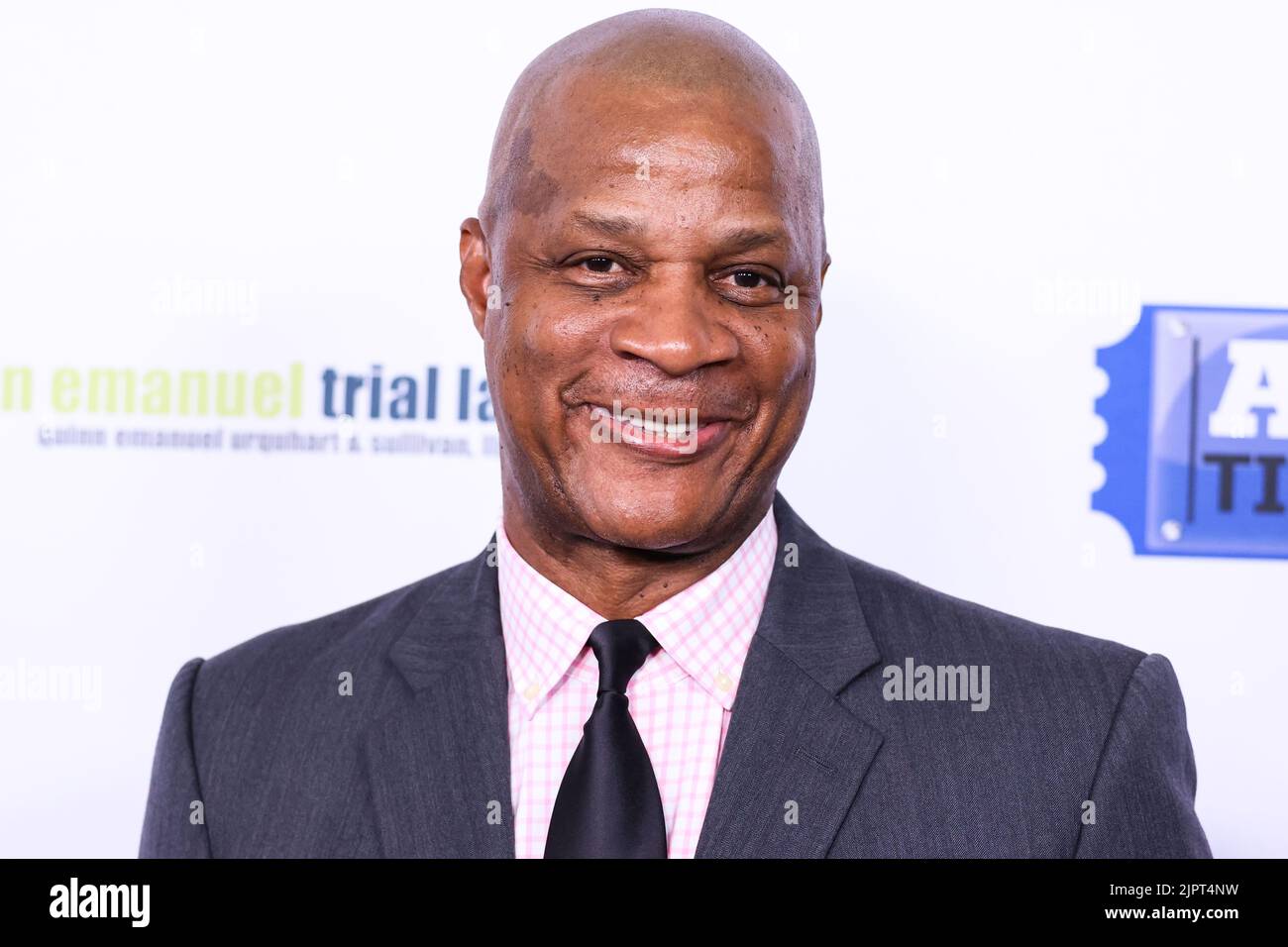 BEVERLY HILLS, LOS ANGELES, CALIFORNIA, Stati Uniti d'America - 19 AGOSTO: L'ex allenatore di baseball professionale Darryl Strawberry arriva al 22nd° Gala annuale della Harold and Carole Pump Foundation che si tiene al Beverly Hilton Hotel il 19 agosto 2022 a Beverly Hills, Los Angeles, California, Stati Uniti. (Foto di Xavier Collin/Image Press Agency) Foto Stock