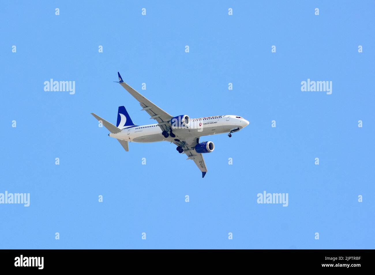 AnadoluJet (è un marchio di Turkish Airlines che opera come compagnia aerea regionale), Boeing 737-800 MAX Airlane, Budapest, Ungheria, Magyarország, Europa Foto Stock