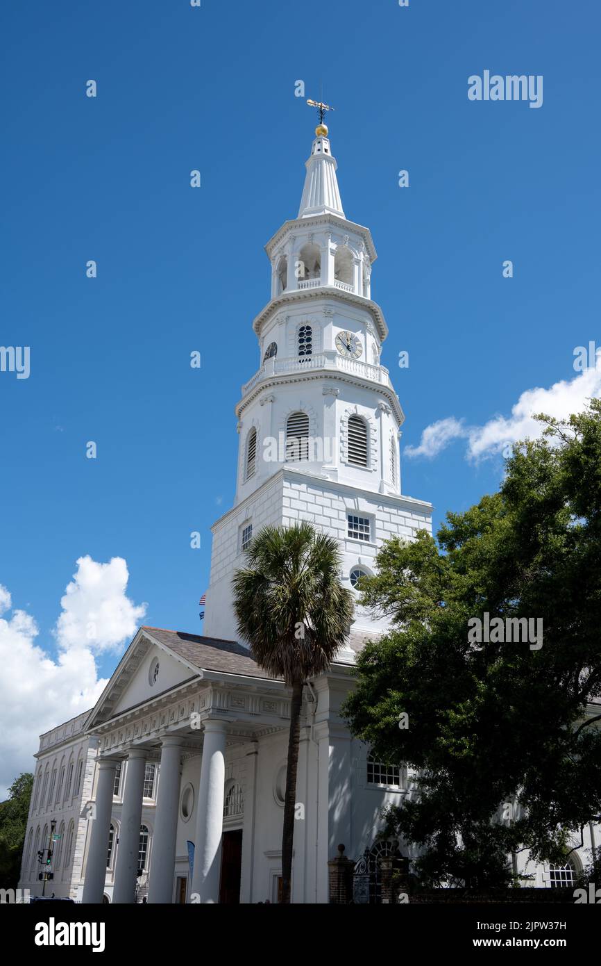 La guglia della Chiesa di San Michele si trova a Charleston, South Carolina Foto Stock