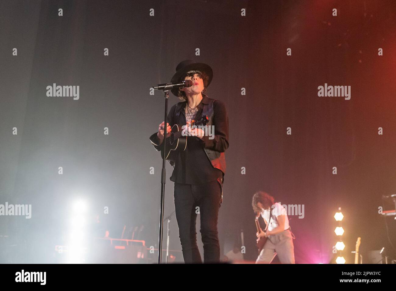 (C) Denis TRASFI / MAXPPP - à salle Pleyel de Paris le 05-06-2022 - Concert de LP (Laura Pergolizzi) Foto Stock