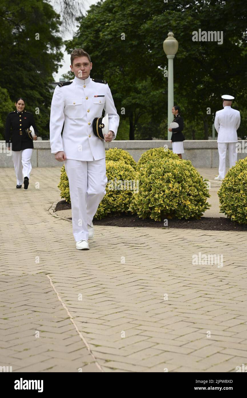 La United States Naval Academy detiene il quinto evento di giuramento per la Classe di 2020 (49923353691) Foto Stock