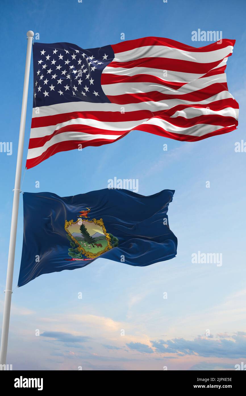 Grande bandiera ufficiale degli Stati Uniti con bandiera più piccola dello stato del Vermont, Stati Uniti d'America su sfondo cielo nuvoloso. Stati Uniti d'America concetto patriottico. Copia spazio per Foto Stock