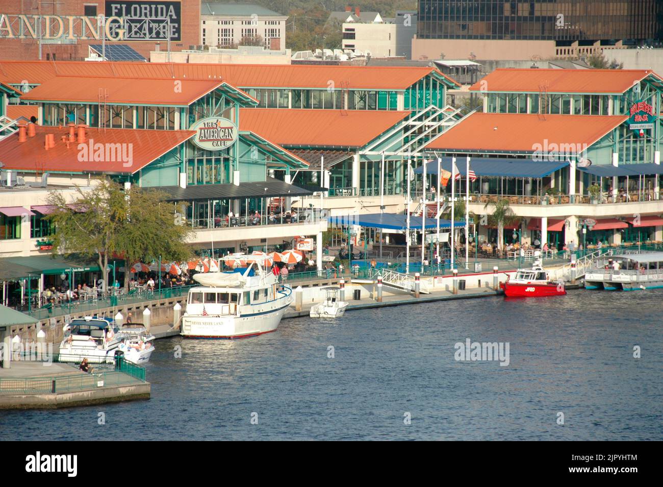 Downtown Jacksonville in Florida FL Jacksonville Landing Riverfront Shopping Foto Stock