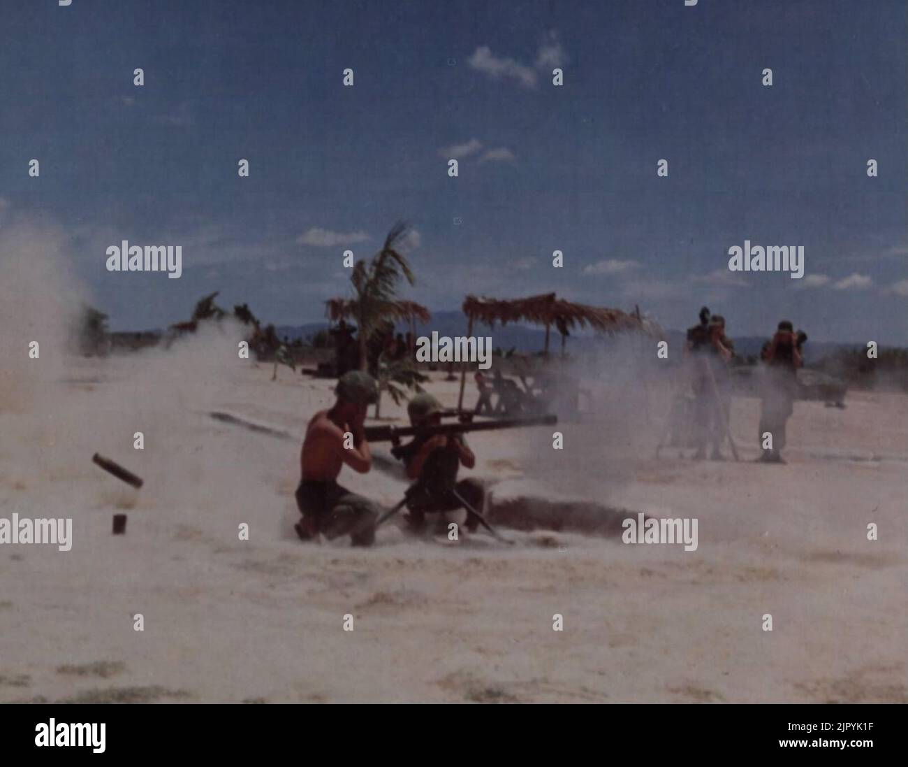 Tiger Division 57mm fucile recoilless, qui Nhon, 24 agosto 1968 Foto Stock