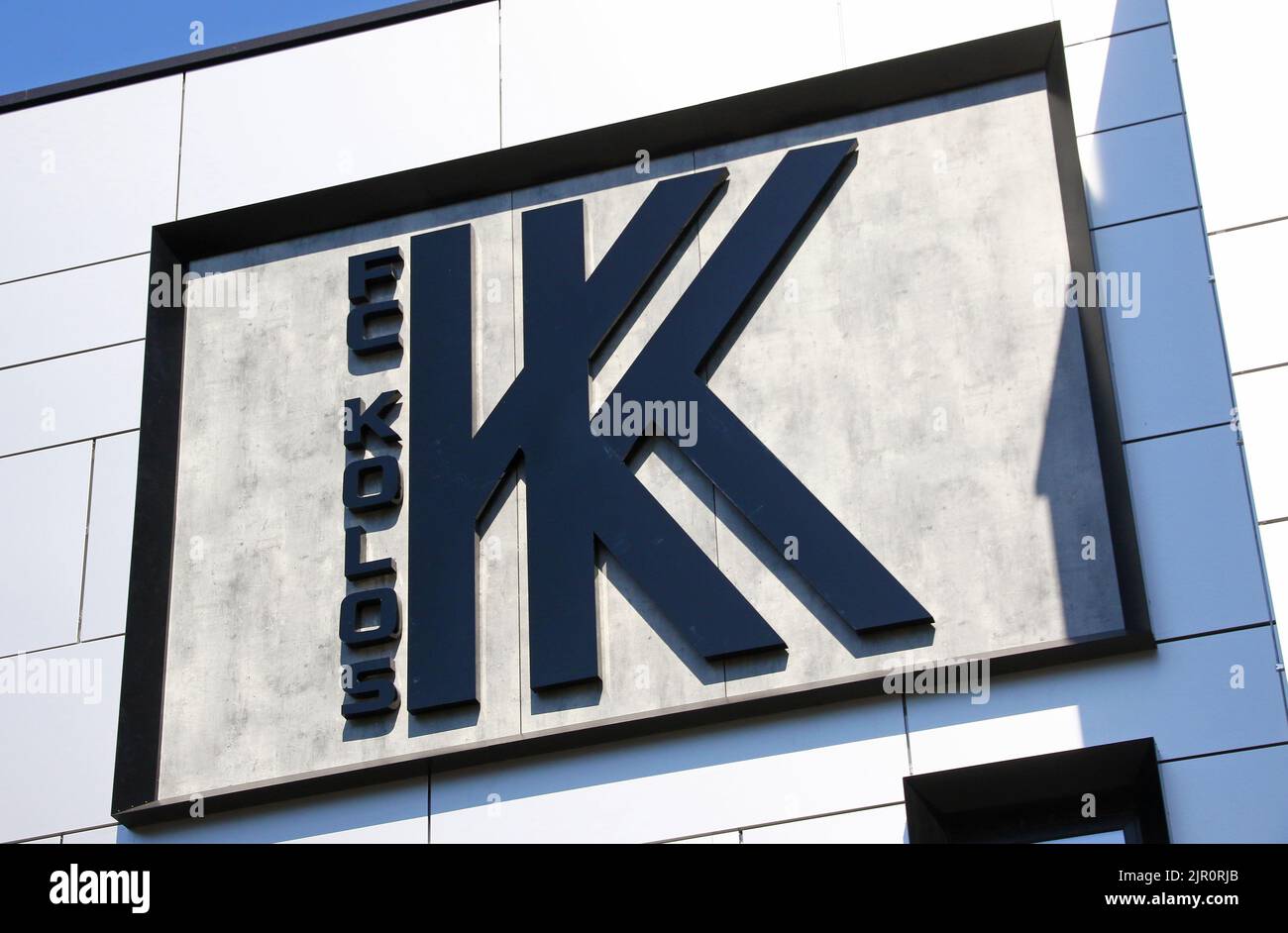 Kovalivka, Kiev Oblast, Ucraina - 2 settembre 2020: Edificio amministrativo dello stadio Kolos nel villaggio di Kovalivka, Kiev Oblast. Lo stadio ospite della squadra di calcio FC Kolos Kovalivka Foto Stock