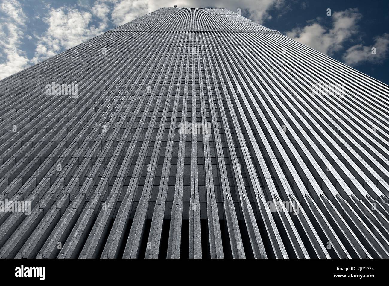 New York, Stati Uniti d'America, USA - 07 settembre 2001: World Trade Center. Torri gemelle. Memoria del tragico attacco del 11 settembre 2001. Archi Foto Stock