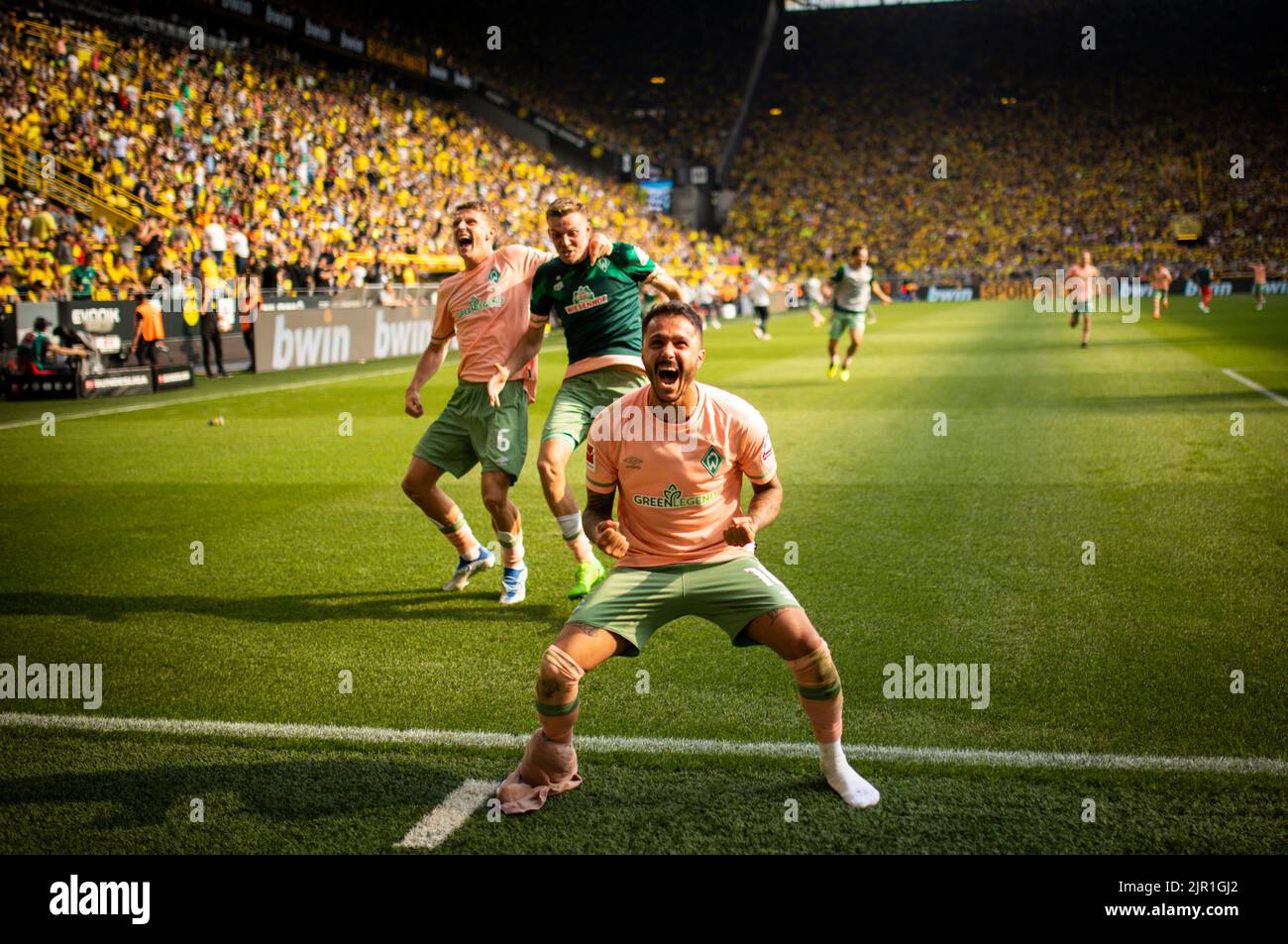 Torjubel: Leonardo Bittencourt (Werder) Borussia Dortmund - Werder Bremen 20.08.2022, Fussball; Saison 2022/23 Foto: Moritz Müller Copyright (nur fü Foto Stock