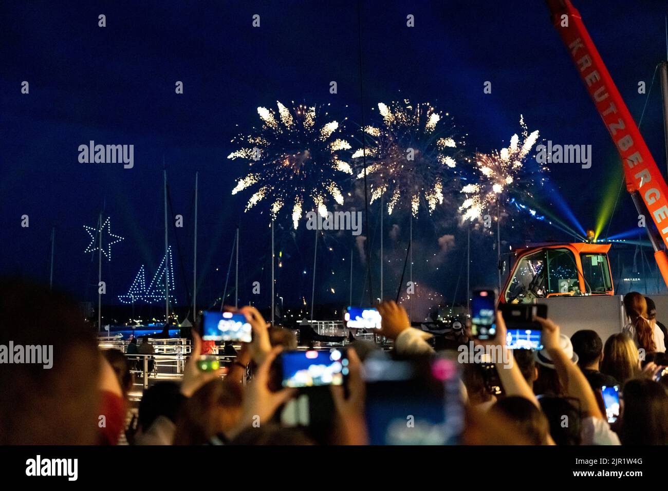 Fuochi d'artificio della settimana Kiel (Kieler Woche) 2022. Foto Stock