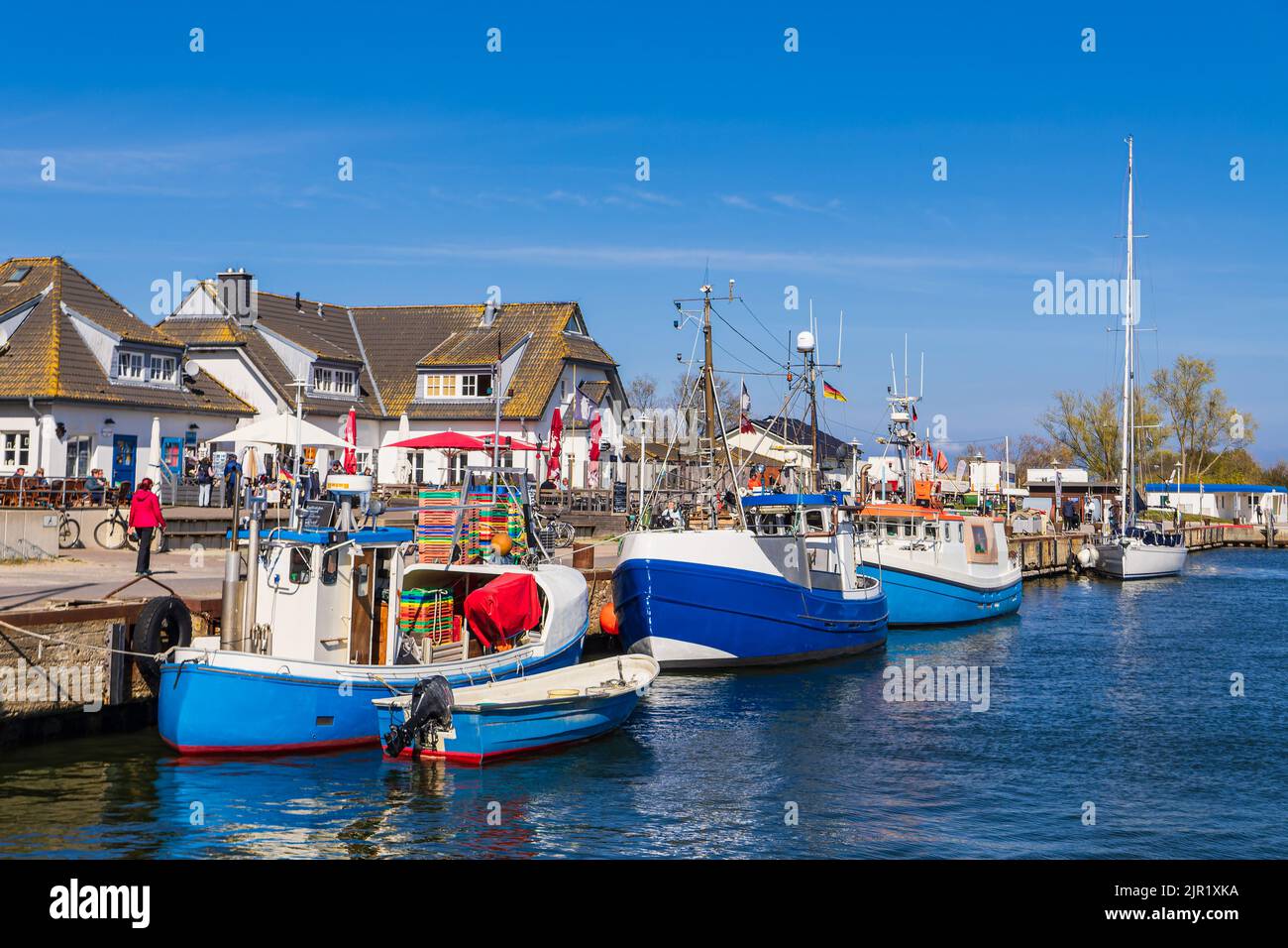 Vista sul porto di Vitte sull'isola di Hiddensee, Germania. Foto Stock