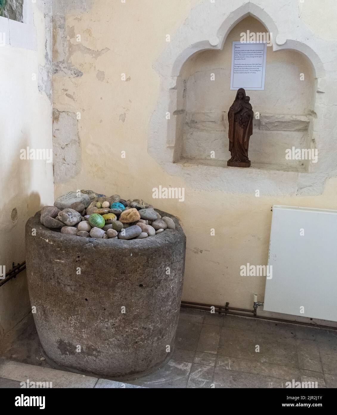 Chiesa di San Lorenzo, Alton, Hampshire, Inghilterra, Regno Unito, Un edificio di grado i elencato degno di nota per l'azione conclusiva della Battaglia di Alton Foto Stock