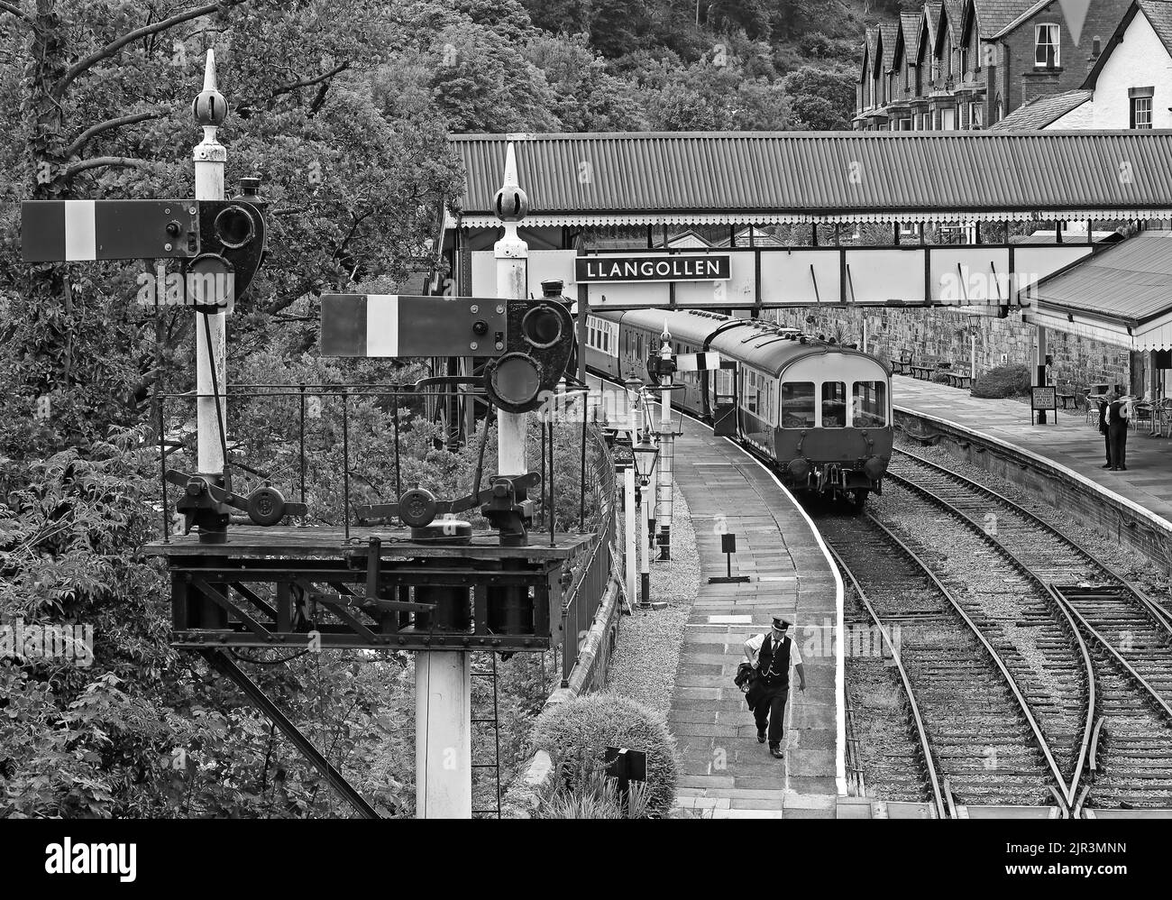 Stazione ferroviaria storica di Llangollen in BW, The Station, Abbey Road, Llangollen, Denbighshire, GALLES, REGNO UNITO, LL20 8SN Foto Stock