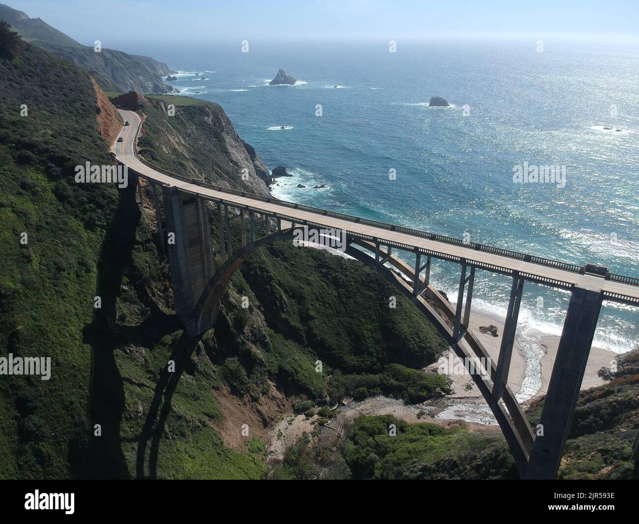 Lo splendido ponte Bixby Creek sulla costa di Big sur in California, di giorno Foto Stock