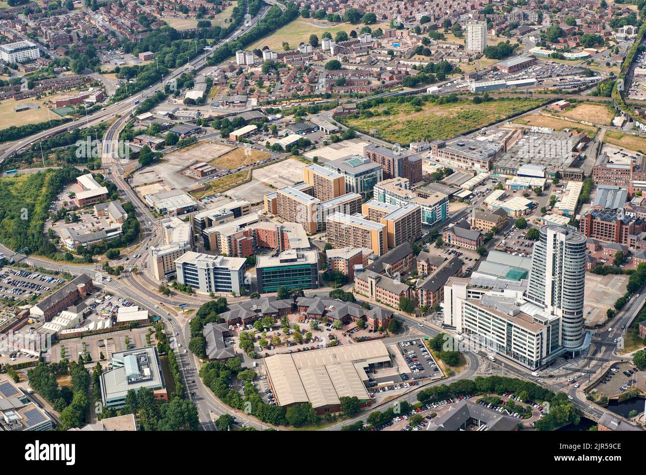 Una fotografia aerea dell'area di Holbeck a sud del centro di Leeds, Yorkshire occidentale, Inghilterra settentrionale, Regno Unito Foto Stock