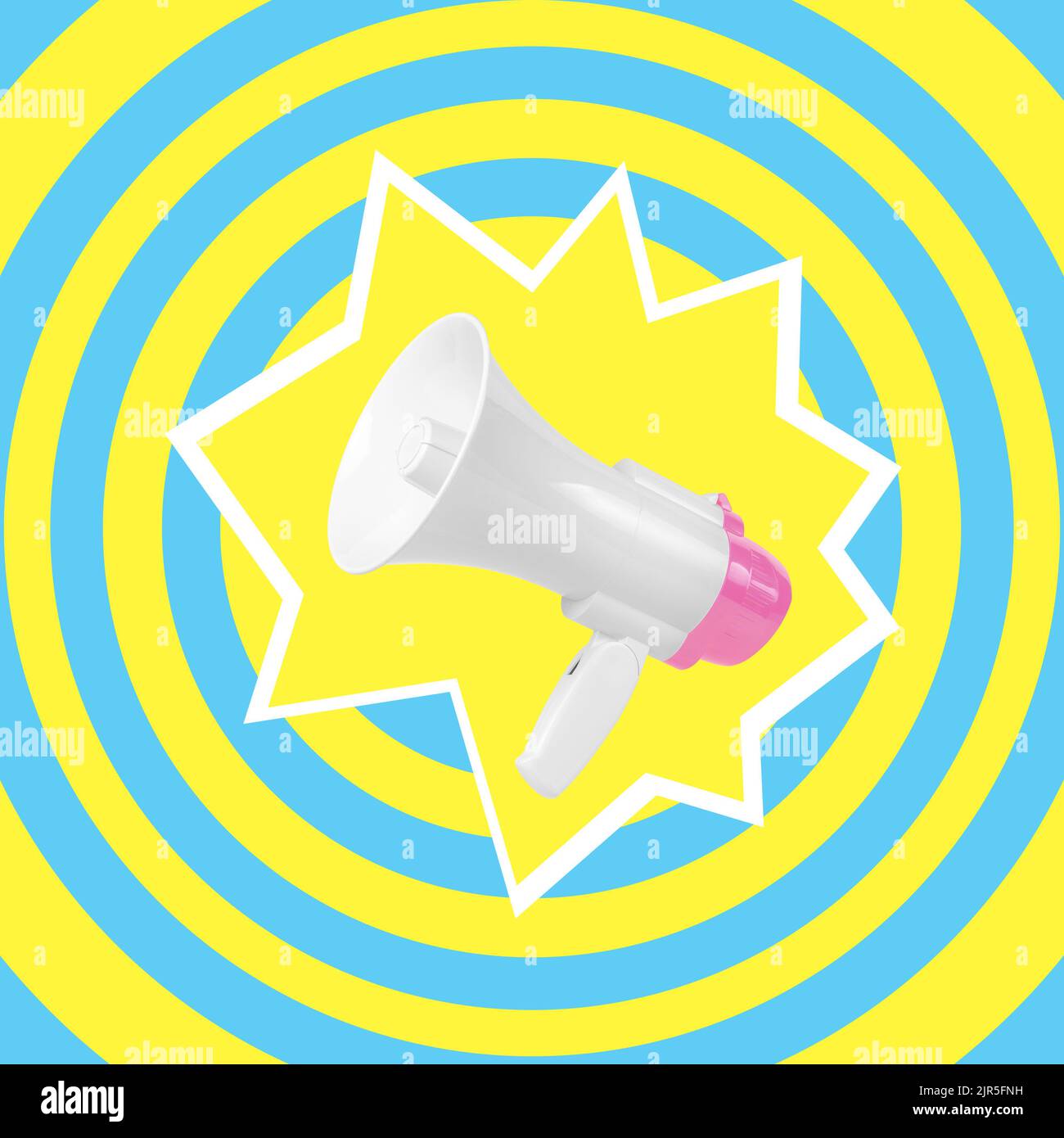 Design pop art con megafono. Concetto pubblicitario minimo. Foto Stock
