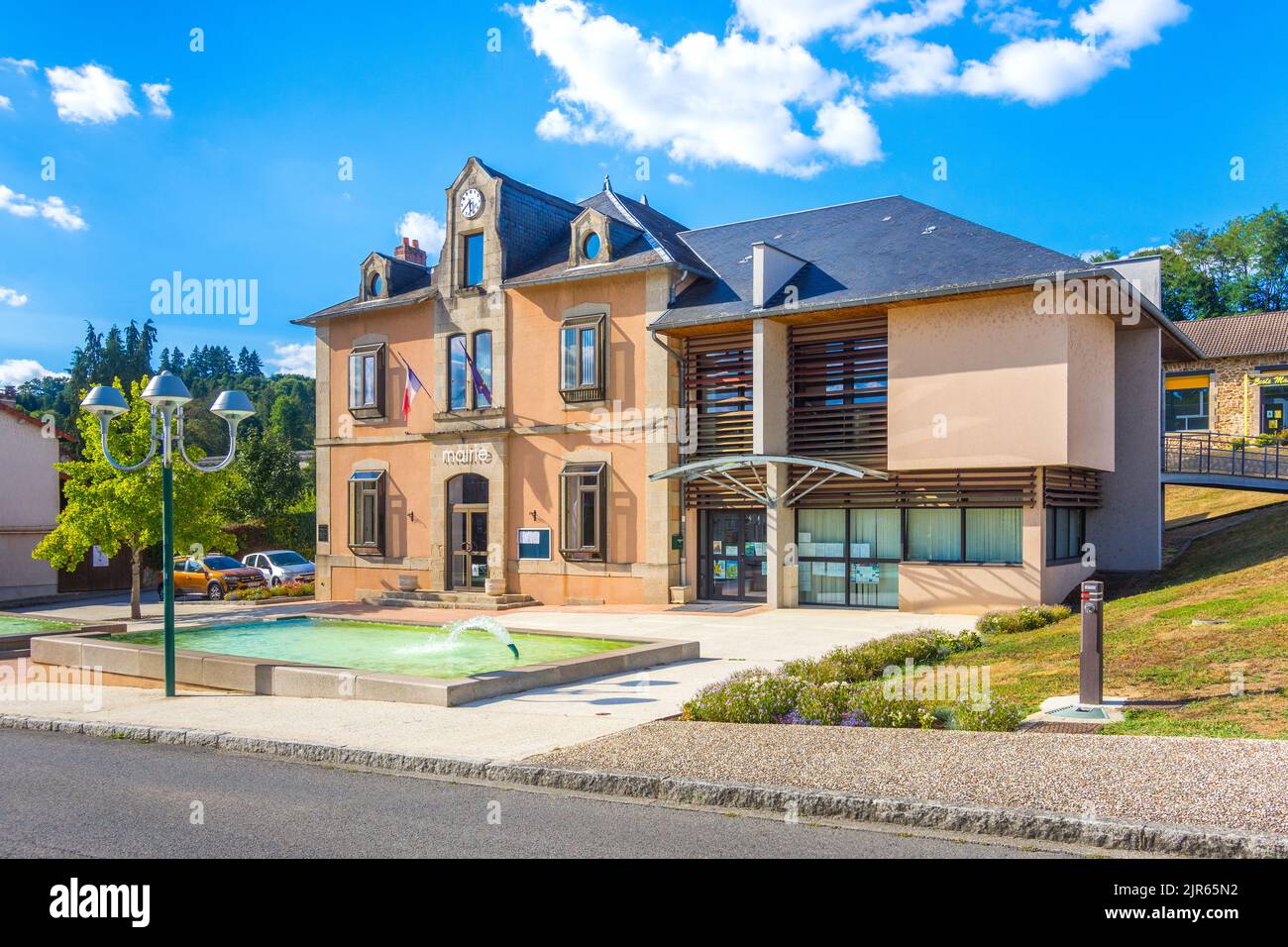 Mairie (municipio) di Saint-Priest-Taurion, Haute-Vienne (87), Francia. Foto Stock