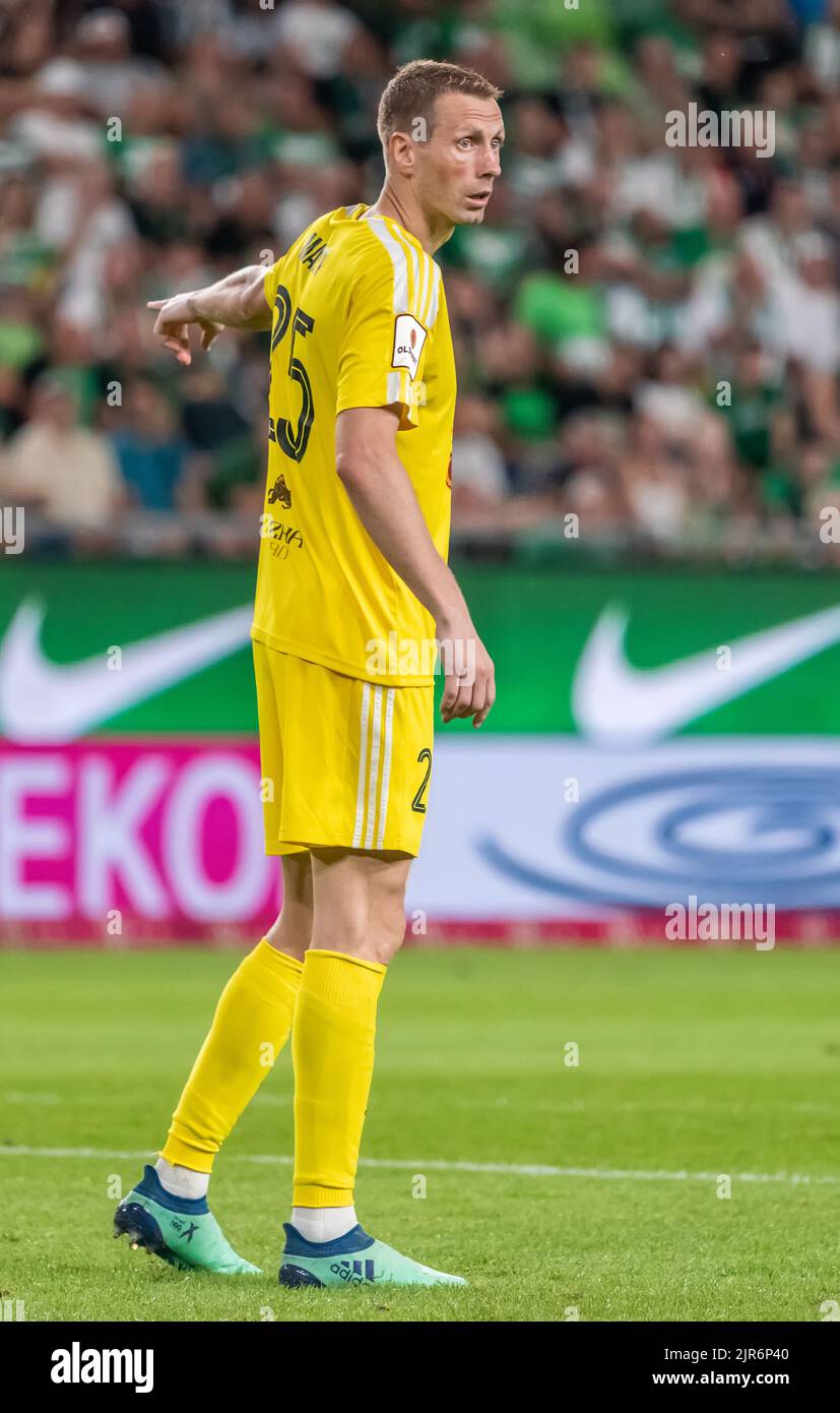 Budapest, Ungheria – 13 luglio 2022. Il difensore di Tobol Sergey Maliy durante la partita di qualificazione della UEFA Champions League Ferencvaros vs Tobol (5-1). Foto Stock