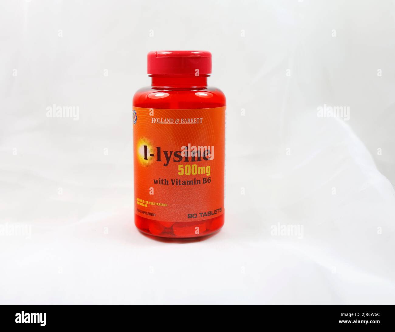 L-lisina supplemento alimentare aminoacido. Bottiglia piccola.. Agosto 2022 Foto Stock