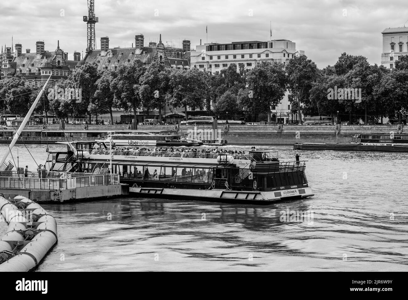 Londra lungo il Tamigi Foto Stock