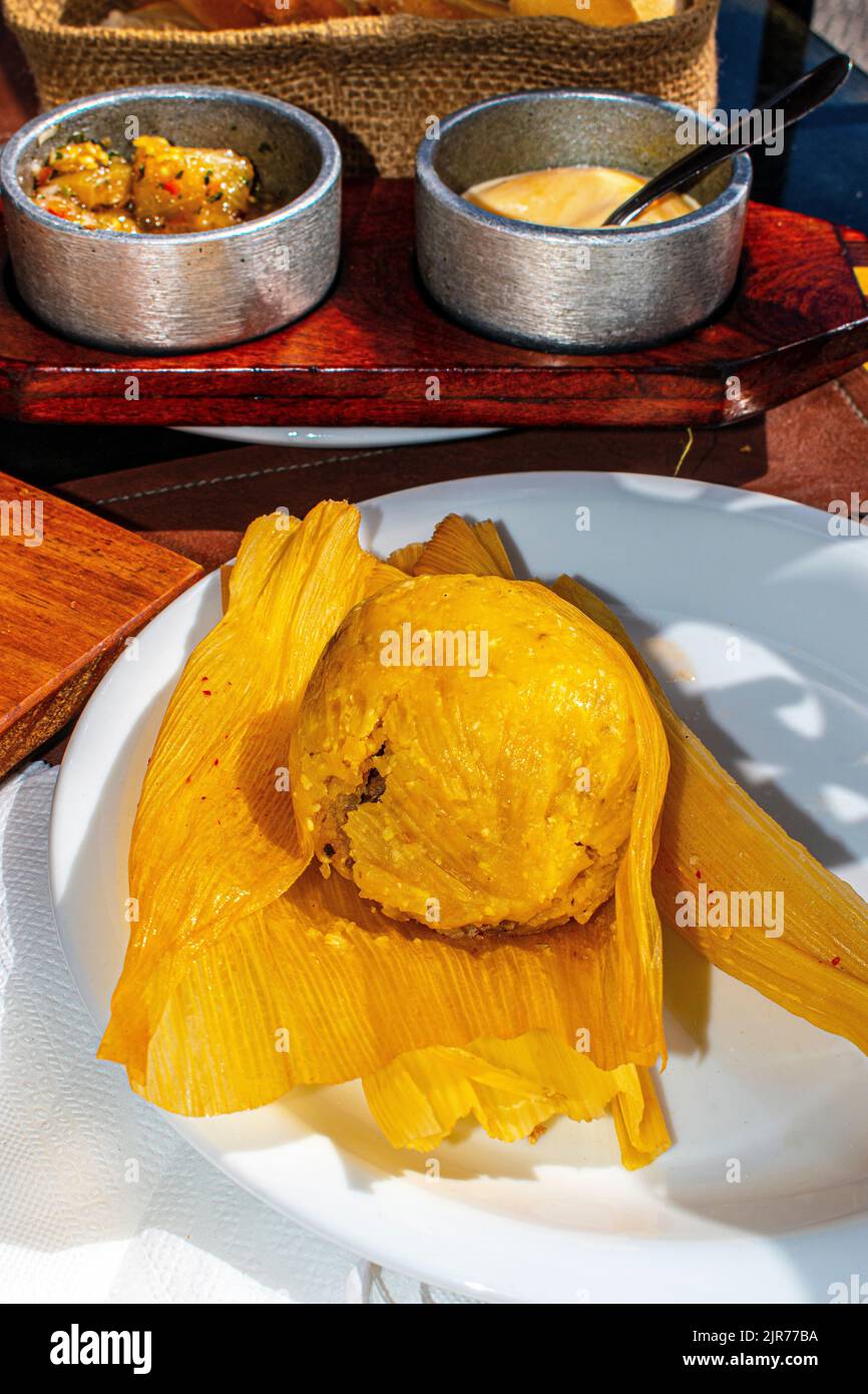 Tamal (cibo tipico argentino). Salta, Argentina. Foto Stock