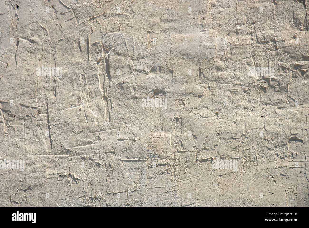 parete dipinta di bianco ruvido, sfondo, pavimento per testo Foto Stock