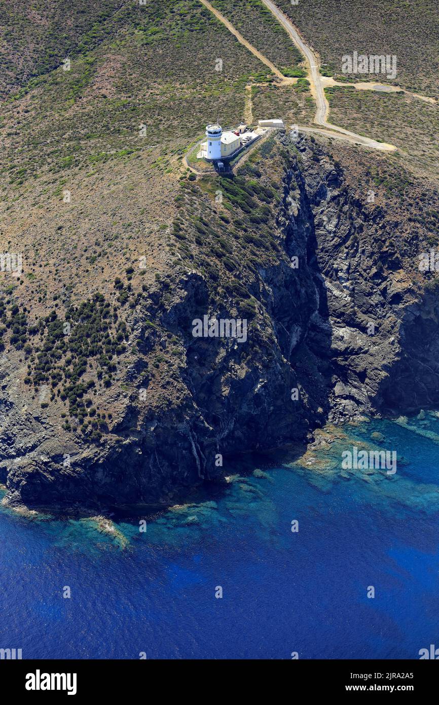 Corsica Settentrionale, Ersa: Veduta aerea della punta occidentale della penisola di Cap Corse e del Capo Grosso Semaphore Foto Stock