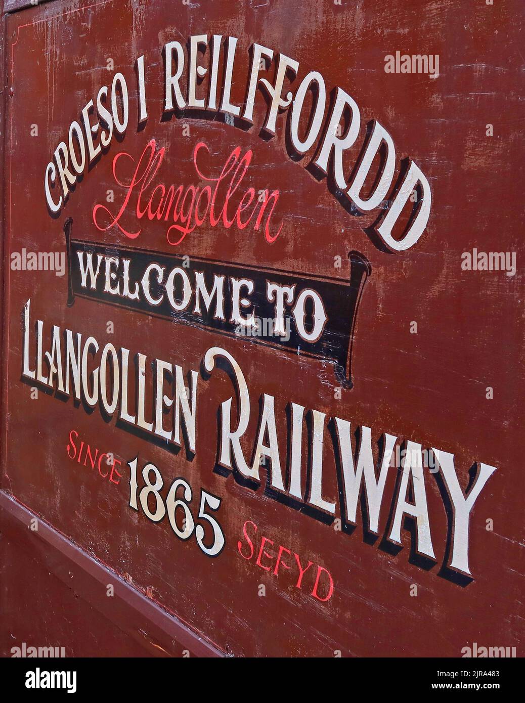 Croeso i Reilffordd Llangollen Railway, dal 1865 segno, Denbighshire, Galles del Nord, Regno Unito Foto Stock