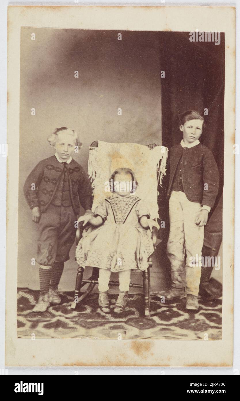 Tre figli, circa 1860, Wairarapa, di Gordon Baillie. Foto Stock